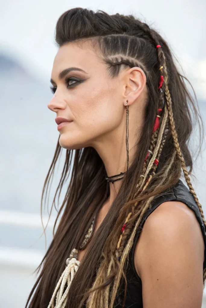 Pirate Hairstyles for Women: Stunning Halloween Hair Ideas to Steal the Show 33 JH12
